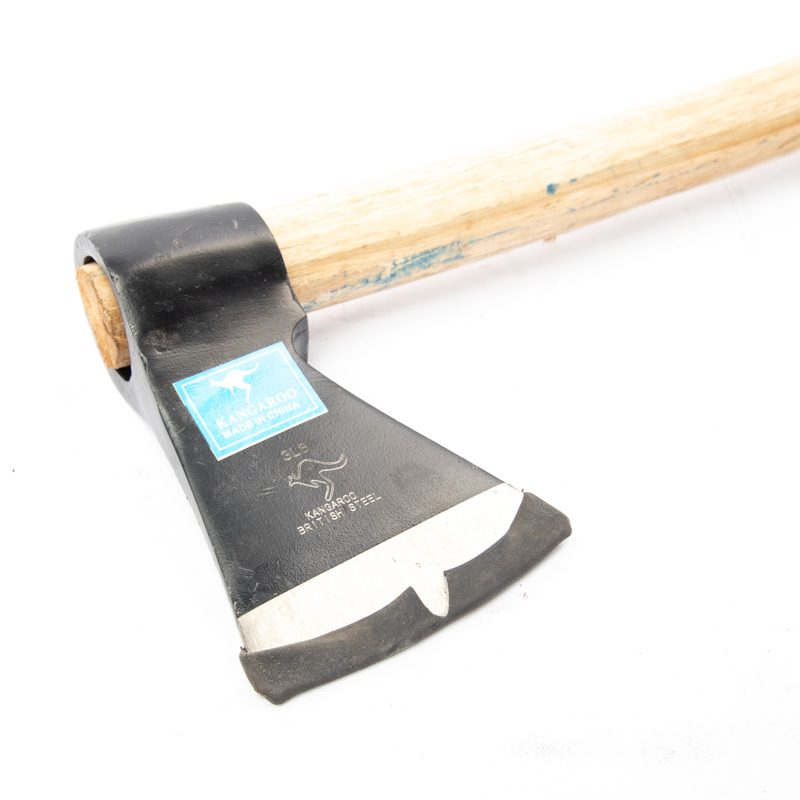 Alb Axe Complete with handle 4 Lbs (2Kgs)