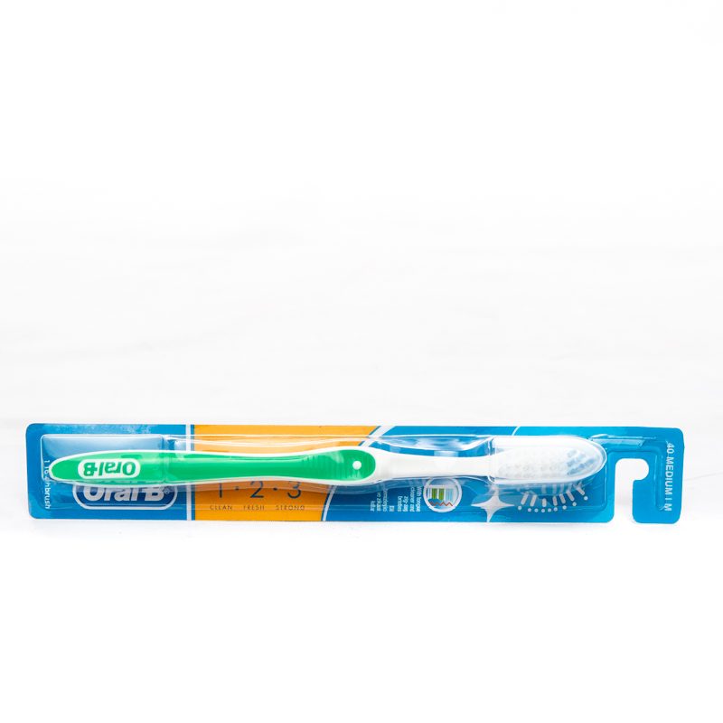 Oral B Medium Toothbrush